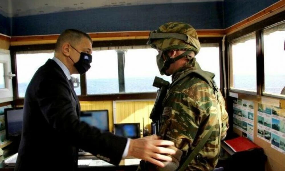 Στη Λέσβο ο υφυπουργός Εθνικής Άμυνας: Επισκέφτηκε στρατόπεδα